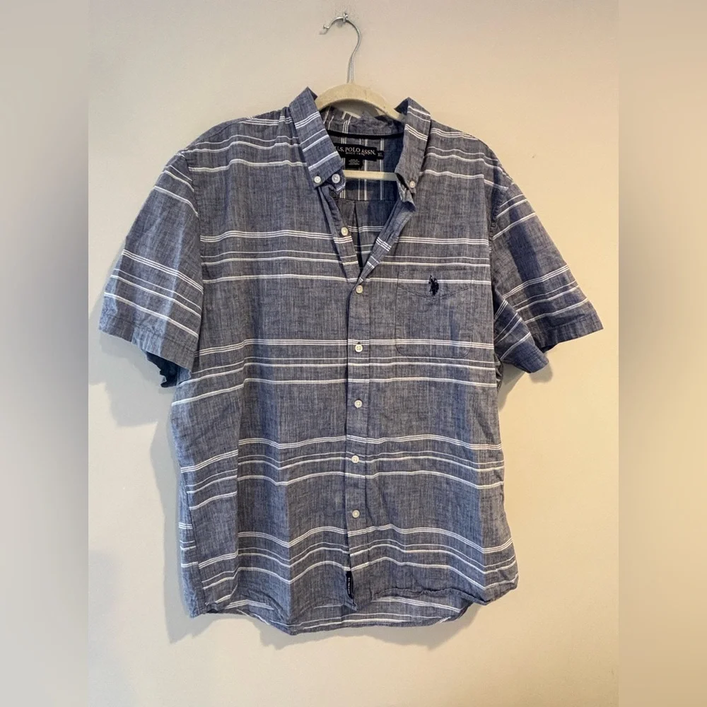 US Polo Assn Mens XL Blue White Striped Short Sleeve Button Down Chambray